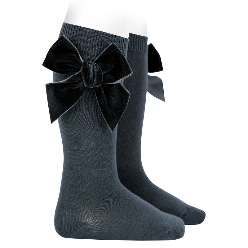 CALCETINES ALTOS CONDOR PUNTO LISO CON LAZO DE TERCIOPELO